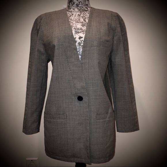 Vintage Escada Blazer & Skirt - mint condition - Picture 9 of 9